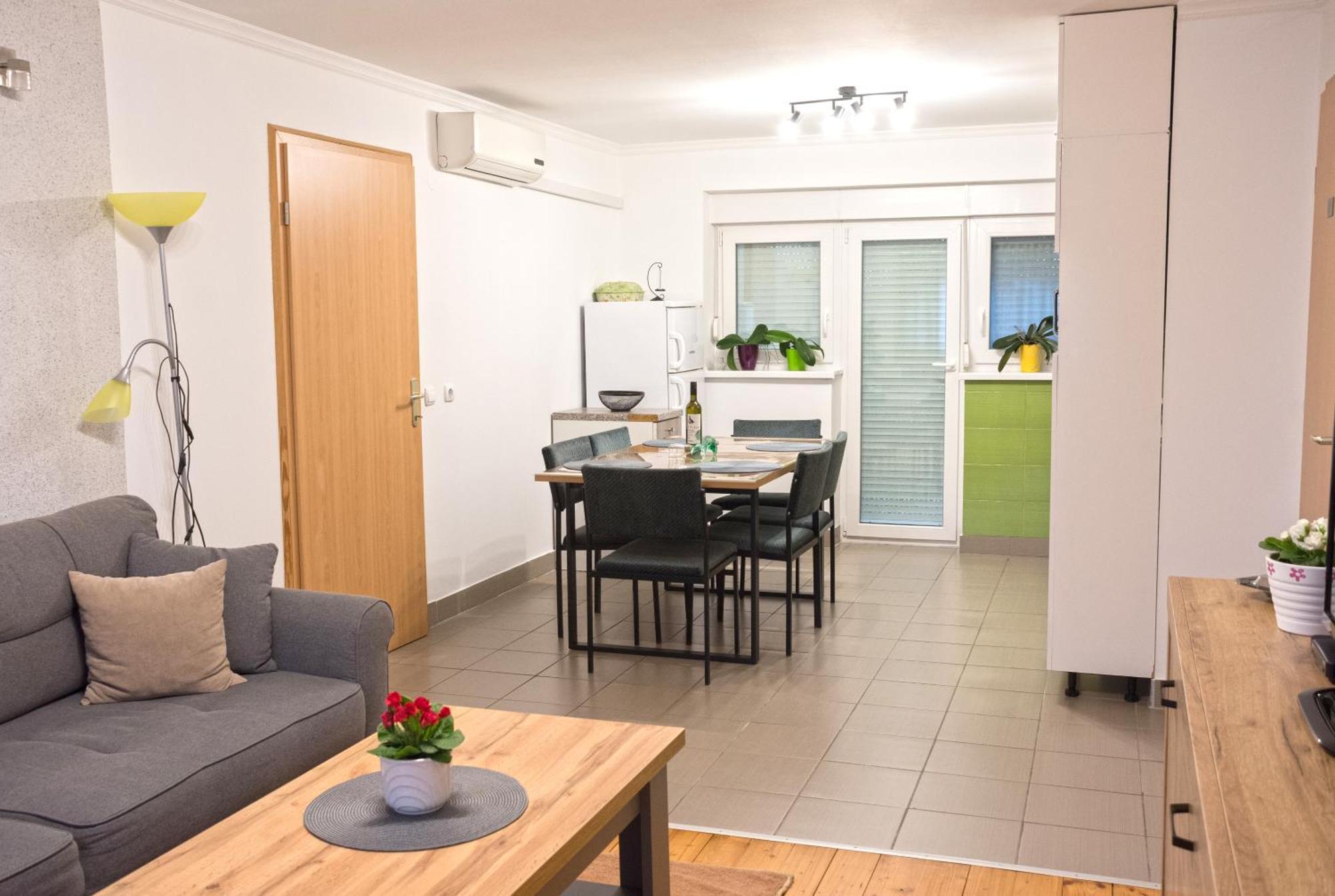 Vesna Apartment Vukovar Exterior foto