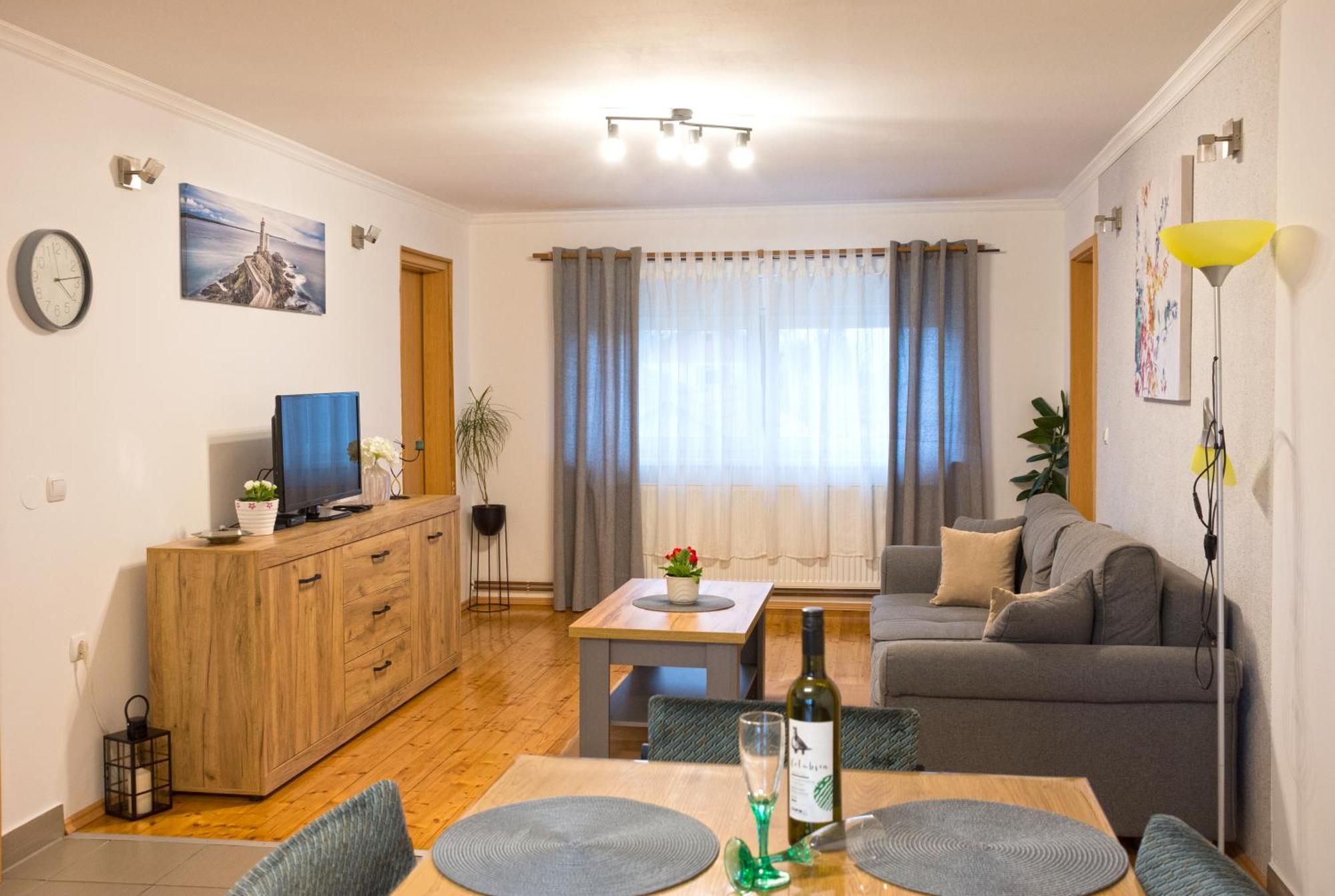 Vesna Apartment Vukovar Exterior foto